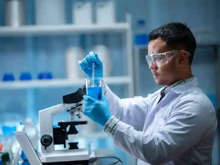 الصيدلة في تركيا: دليل شامل لأحد أقوى البرامج الطبية وأكثرها طلبًا